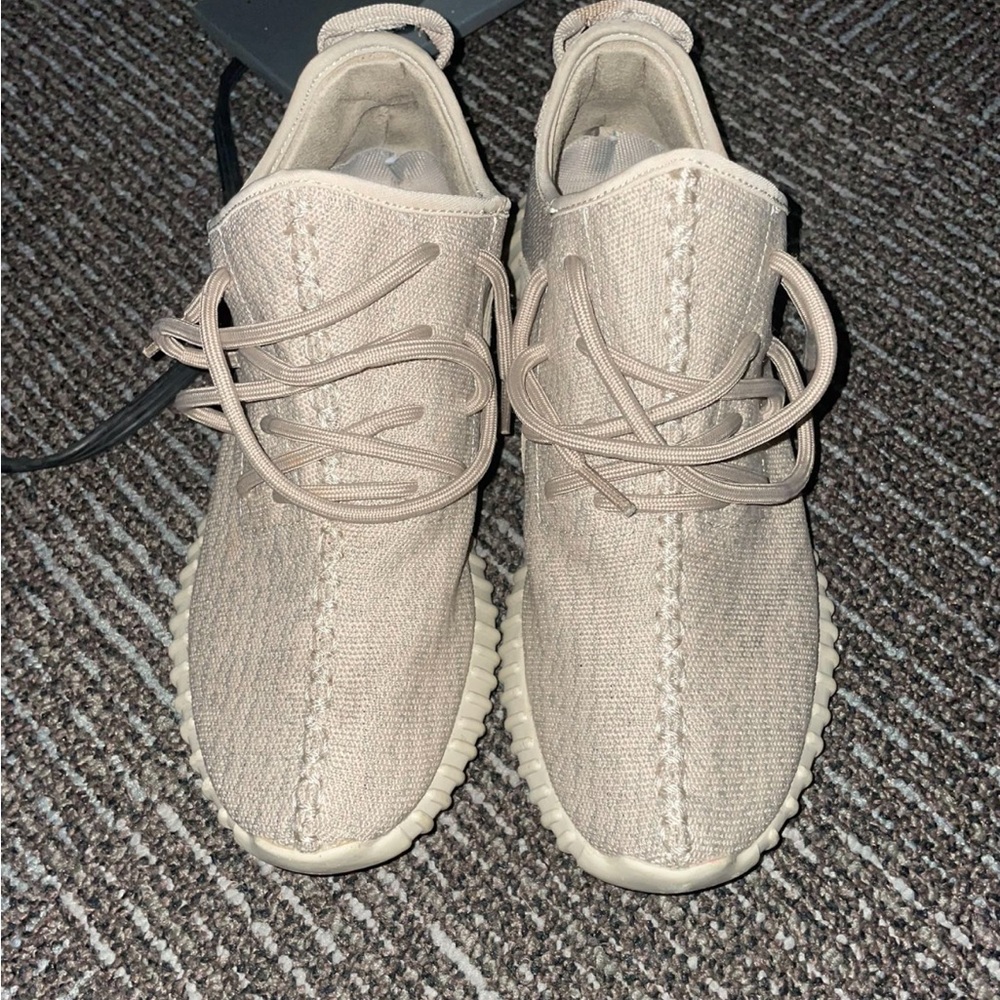 Yeezy 350 SZ 9